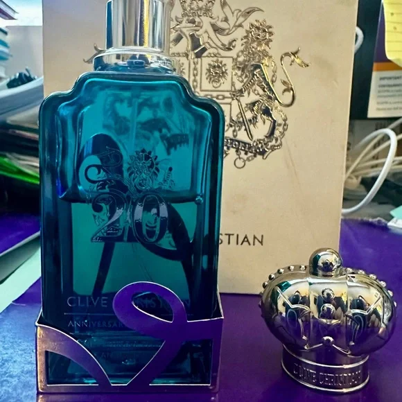 Clive Christian 20 Perfume Feminine 50ml 1.6 oz Special Edition - Picture 3 of 9